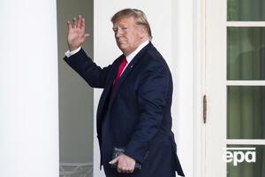Трамп заявив, що не знав про гроші, які його юристи виплатили жінкам
