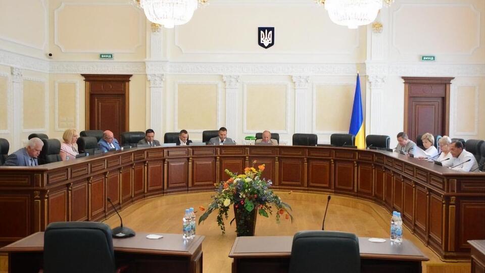 Вища рада правосуддя вирішила, що Татьков порушив вимоги щодо несумісності