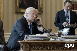 Скандал розгорівся після телефонної розмови Трампа із Зеленським