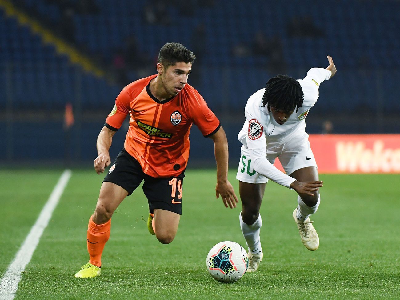 "Шахтер" разгромил "Ворсклу"