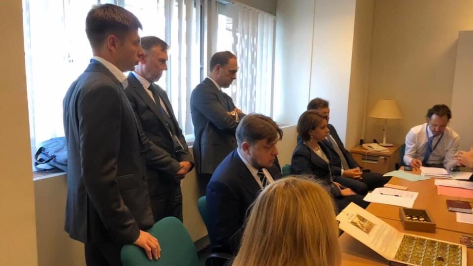 Деякі члени української делегації присутні на сесії ПАРЄ неформально