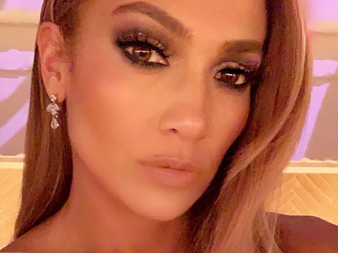 Лопес готовится к свадьбе