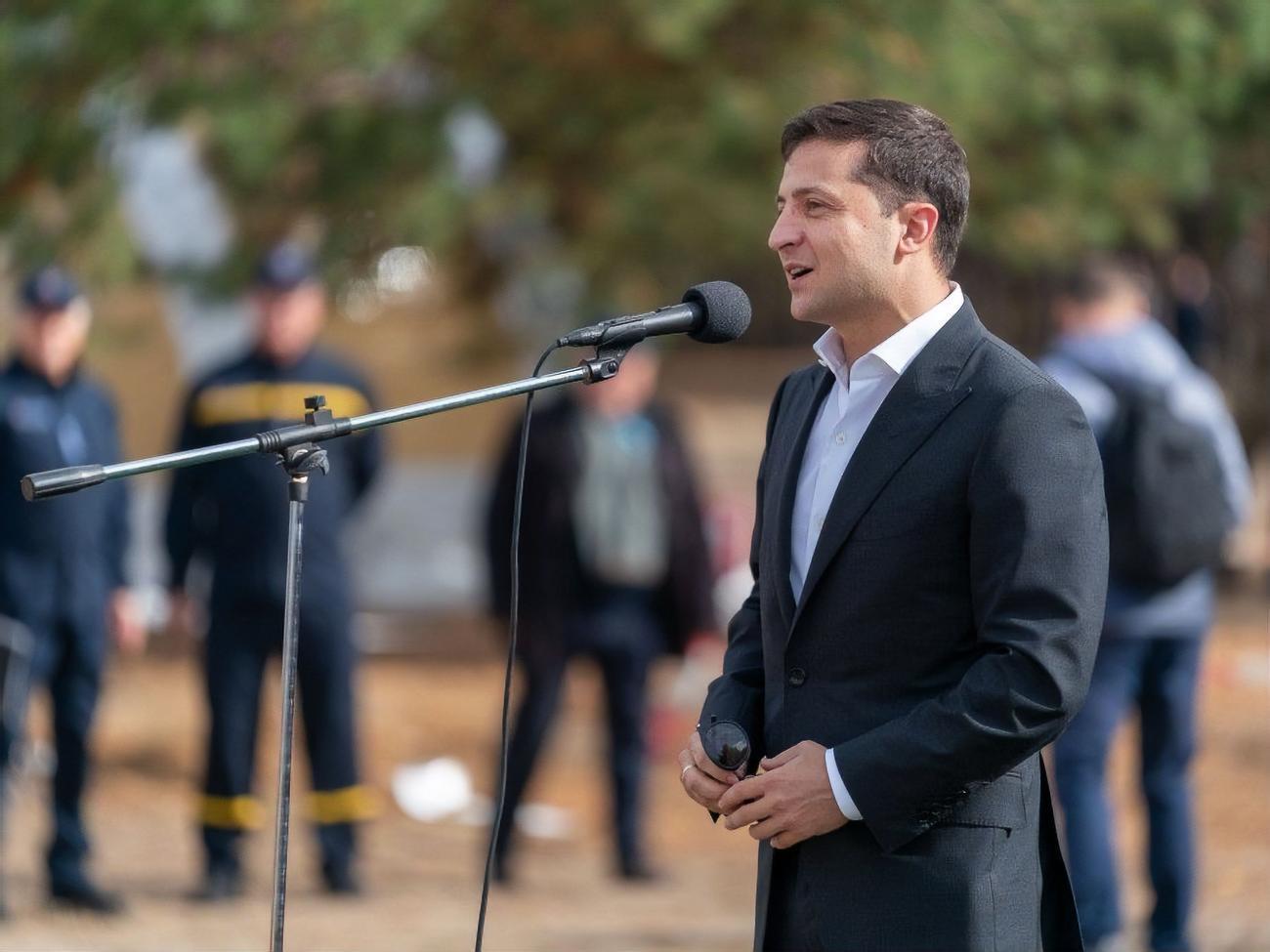 Зеленський виступив проти публікації української версії стенограми