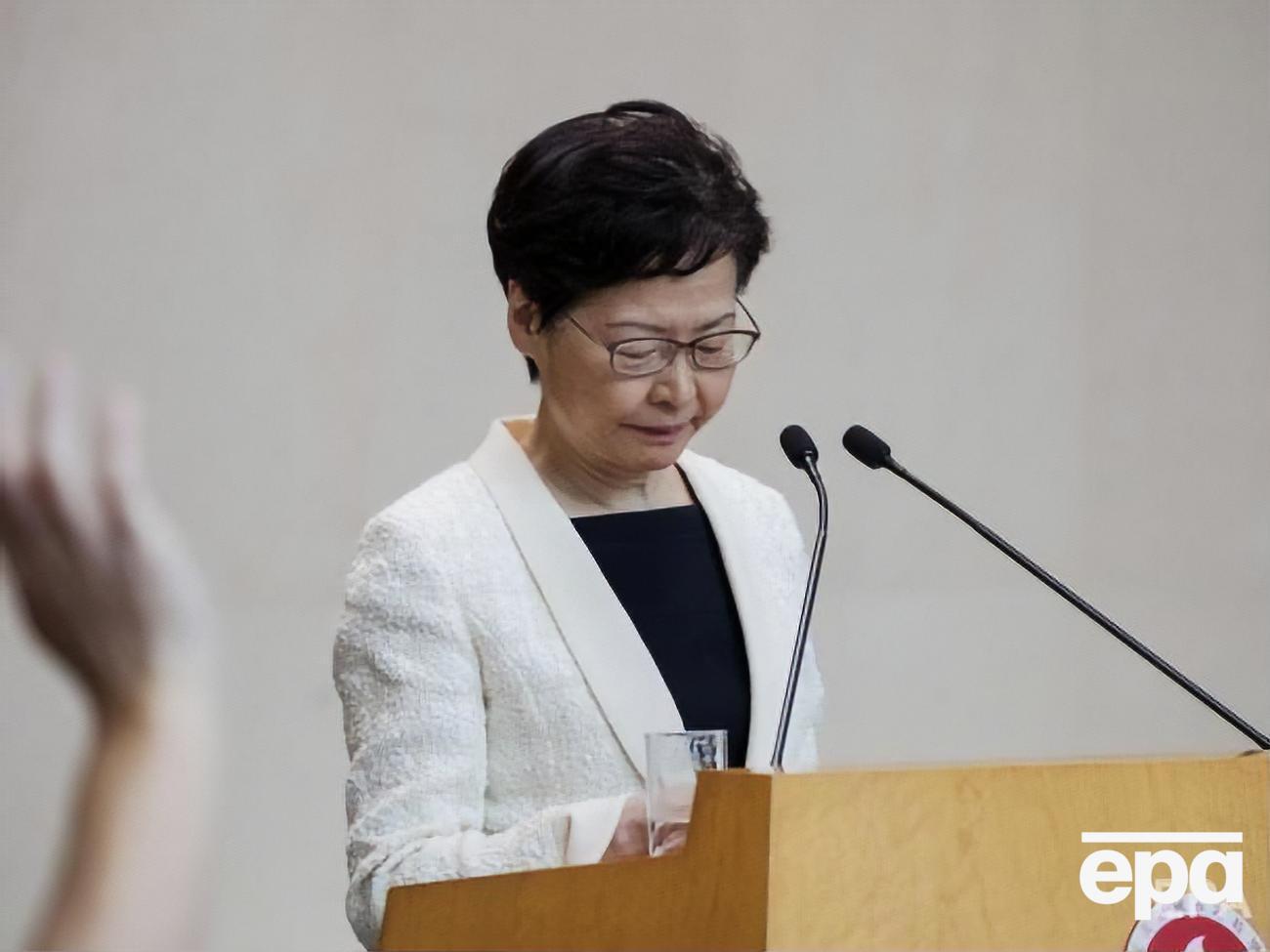 Керрі Лам виконала одну з вимог активістів