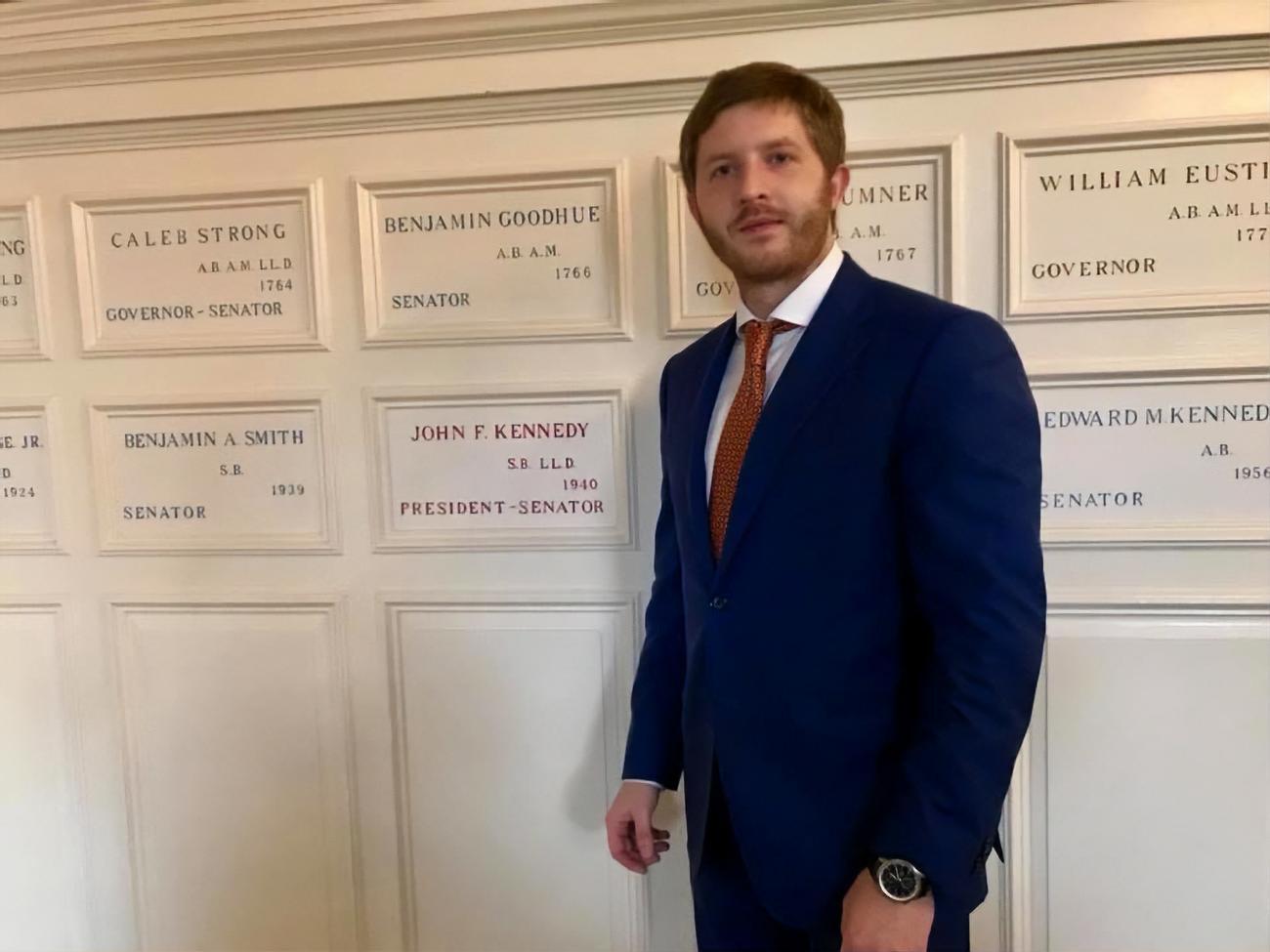 Вовк сейчас находится за границей