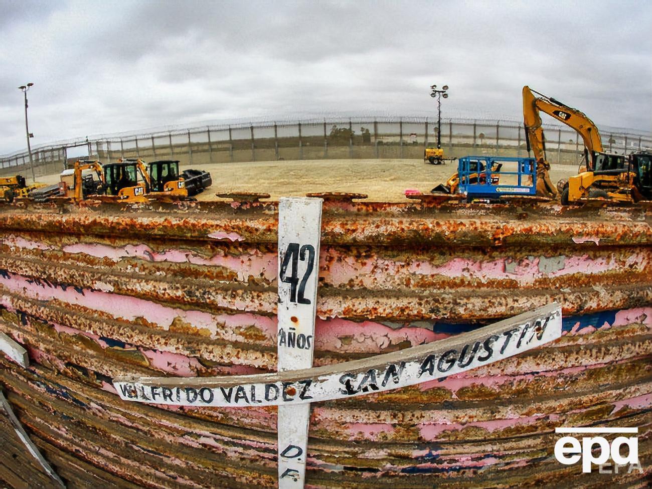 Участок стены, на строительство которого выделили деньги, будет протяженностью в 280 км