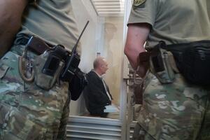 Прокурор казав, що Цемаху загрожує небезпека в разі, якщо він буде на волі