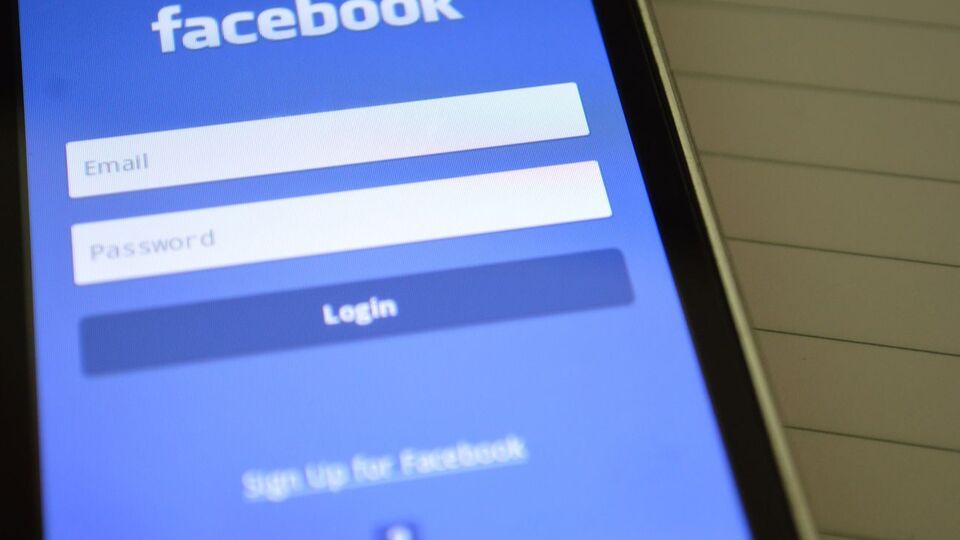 Кто собрал данные пользователей, пока неизвестно