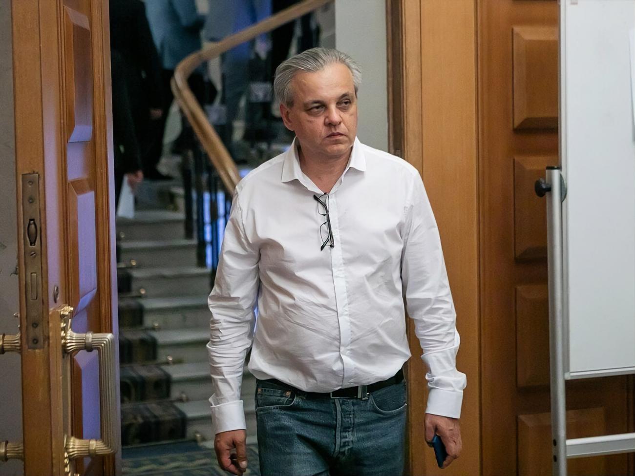 Рахманін: Пояснюю. Один мене запитував, що таке регуляторні органи, другий &ndash; чому Верховна Рада не може створювати дорадчі органи. Кажу: "Може"