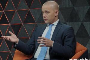 Крук: Если будет некоторая неопределенность, являемся ли мы судом, это может быть основанием для отмены решения