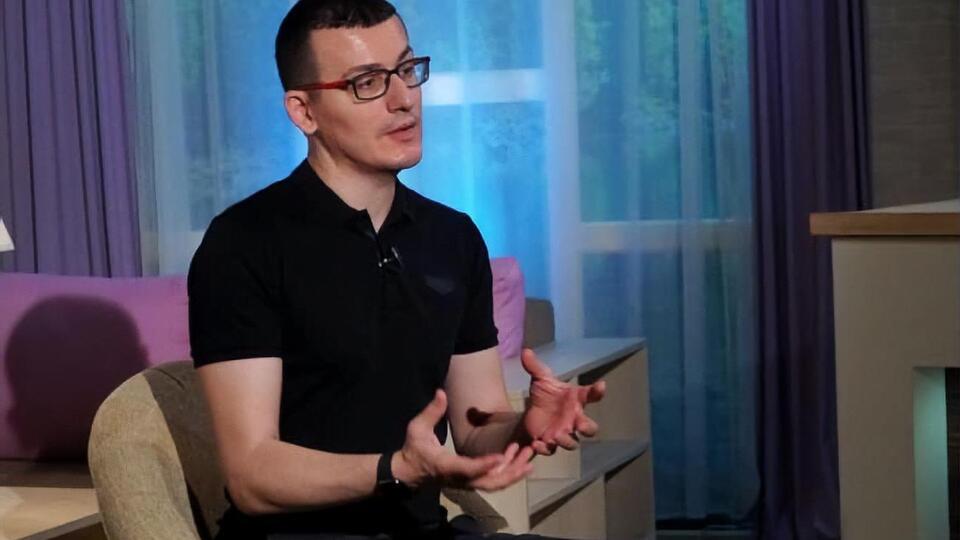 Томіленко визнав, що ефір NewsOne "специфічний"