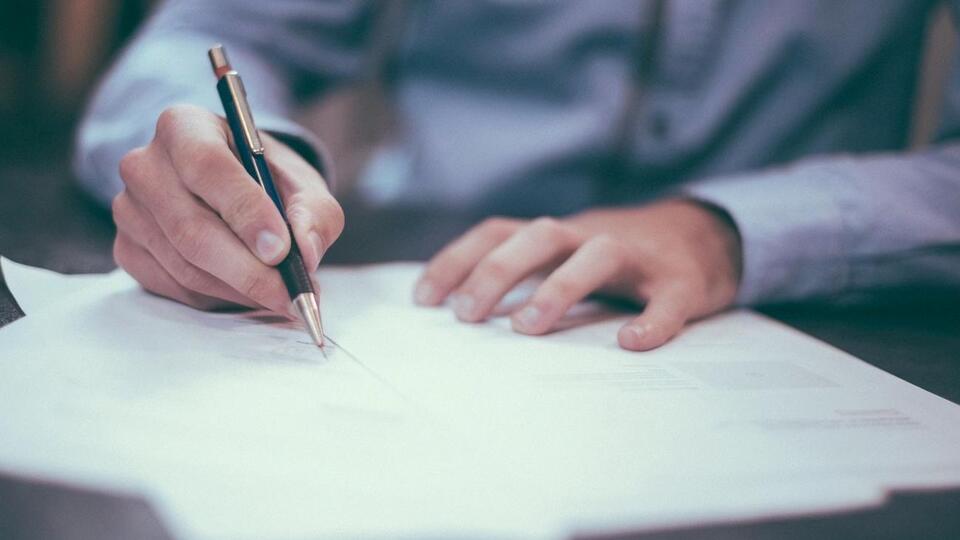 Прокуратура открыла уголовное производство по статье "использование заведомо поддельного документа"