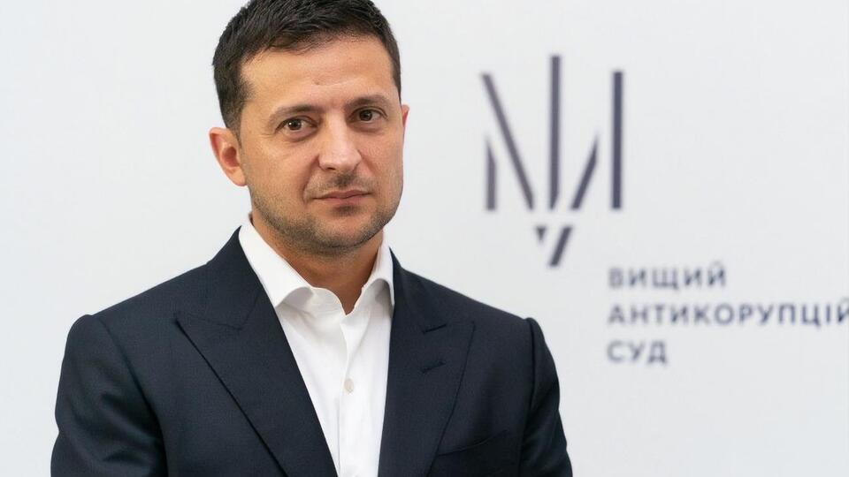 Петиція набрала необхідну для розгляду Зеленським кількість голосів за три місяці