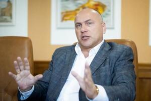 Трубаров (на фото) "робить гучні заяви, які не може підтвердити документально", заявили в компанії "Укрдонінвест"