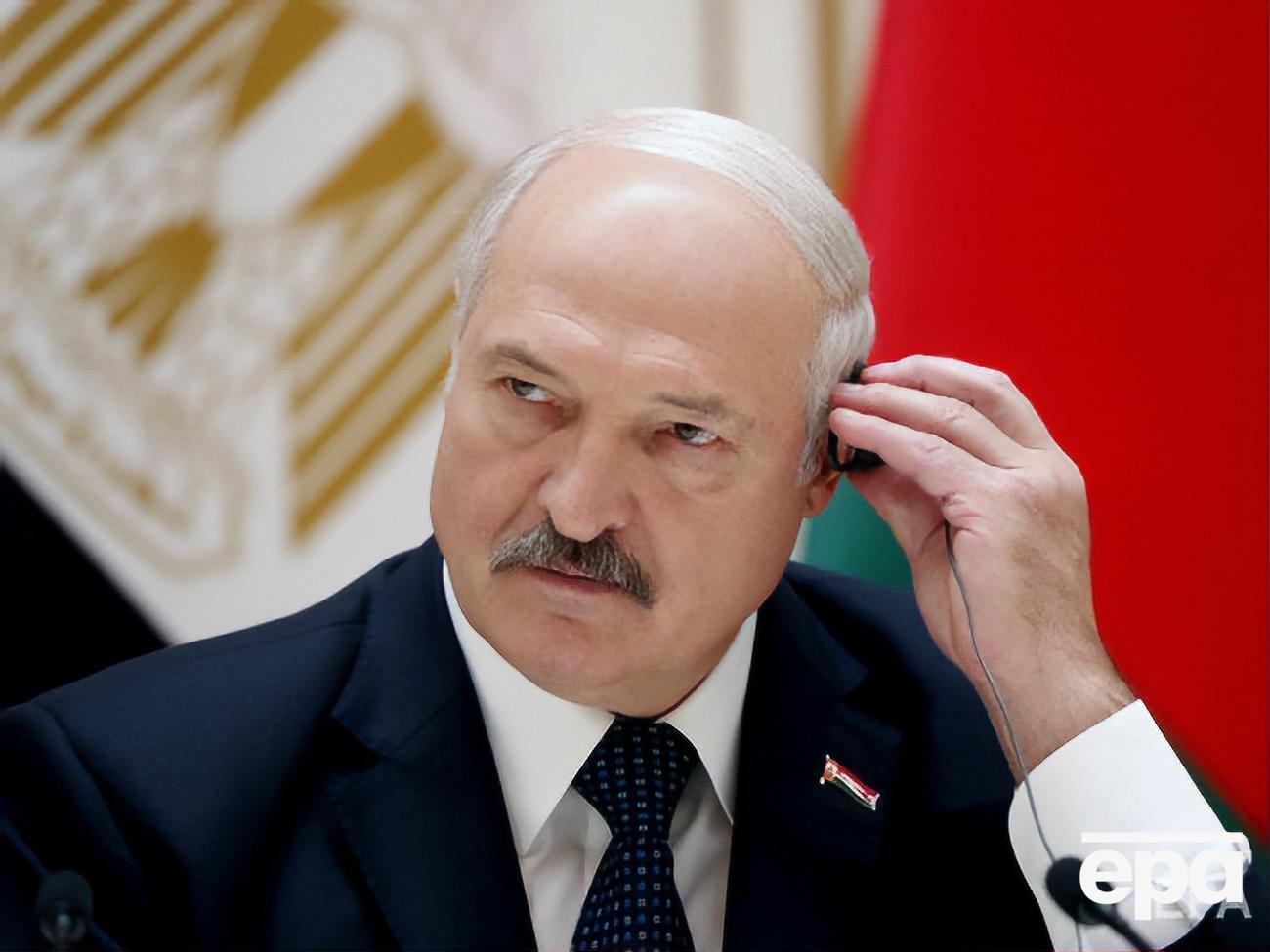 Лукашенко: Об'єкти під Олімпійські ігри в нас готові. Зараз Національний футбольний стадіон побудуємо і для водних видів спорту, залишиться футбол