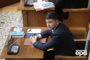 Зеленський звільнив членів Кабміну з посад радників