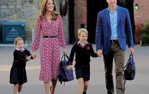 Уильям и Кейт отвели детей в школу