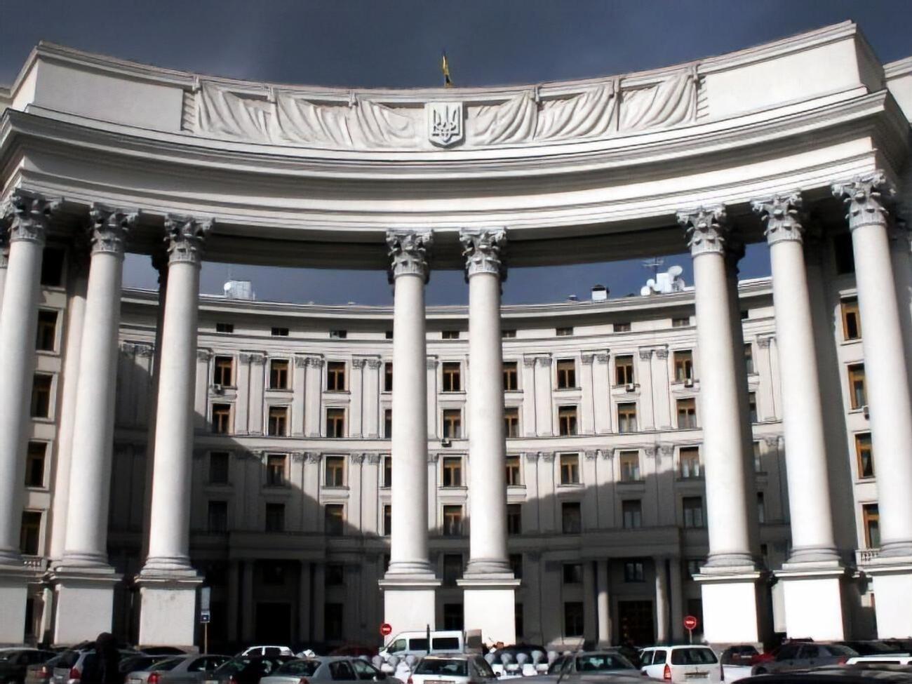МЗС України закликало міжнародну спільноту посилити санкції проти Росії