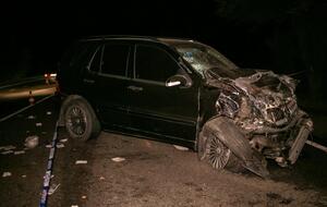 Cтолкнулись Mercedes, "Москвич" и Ford