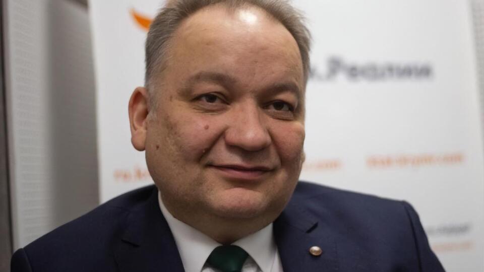 В 2019 году продолжались попытки закрытия крымскотатарских школ, подчеркнул Бариев