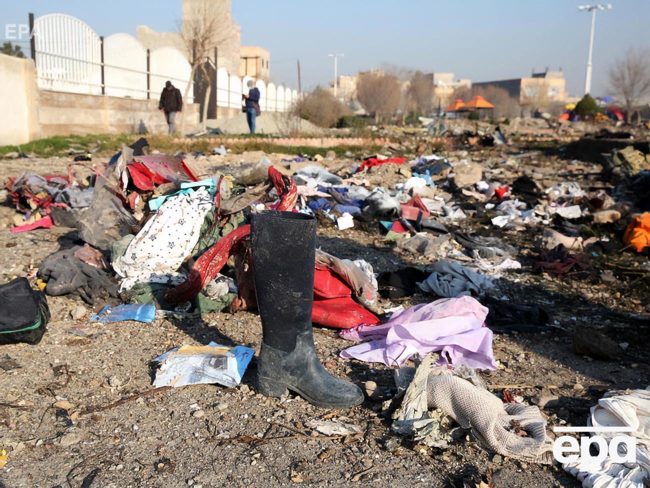 Унаслідок авіакатастрофи загинули 167 пасажирів і дев'ятеро членів екіпажу