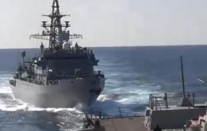 Російський корабель зманеврував біля корми есмінця США