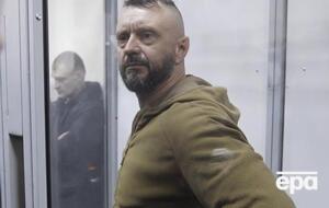 В организации напомнили, что, по данным журналистов, подозреваемый Андрей Антоненко выше человека, который участвовал в закладке взрывчатки под машину Шеремета