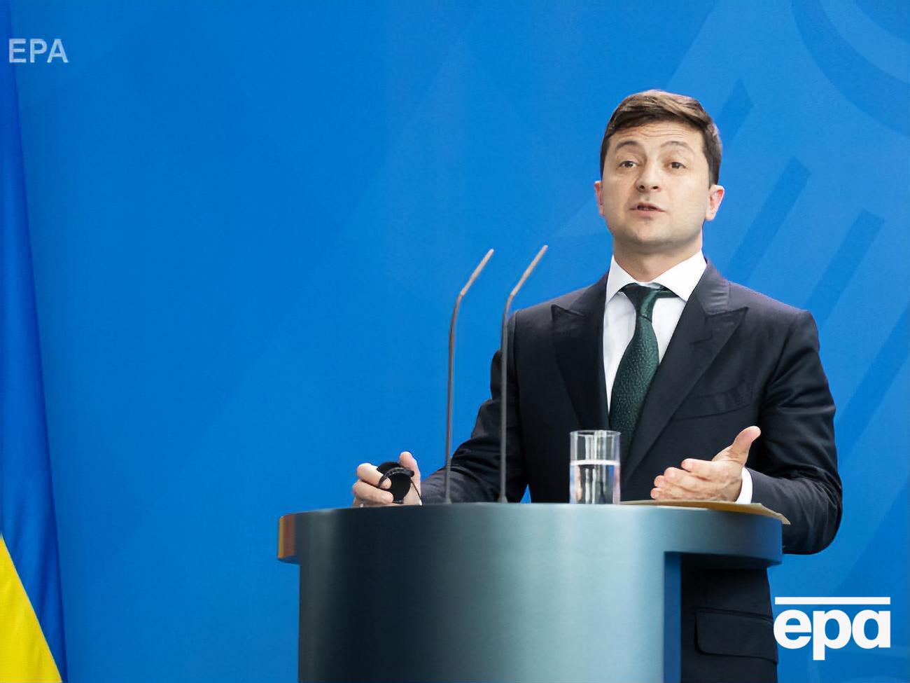 Зеленский сообщил, что обсуждал компенсацию и расшифровку черных ящиков