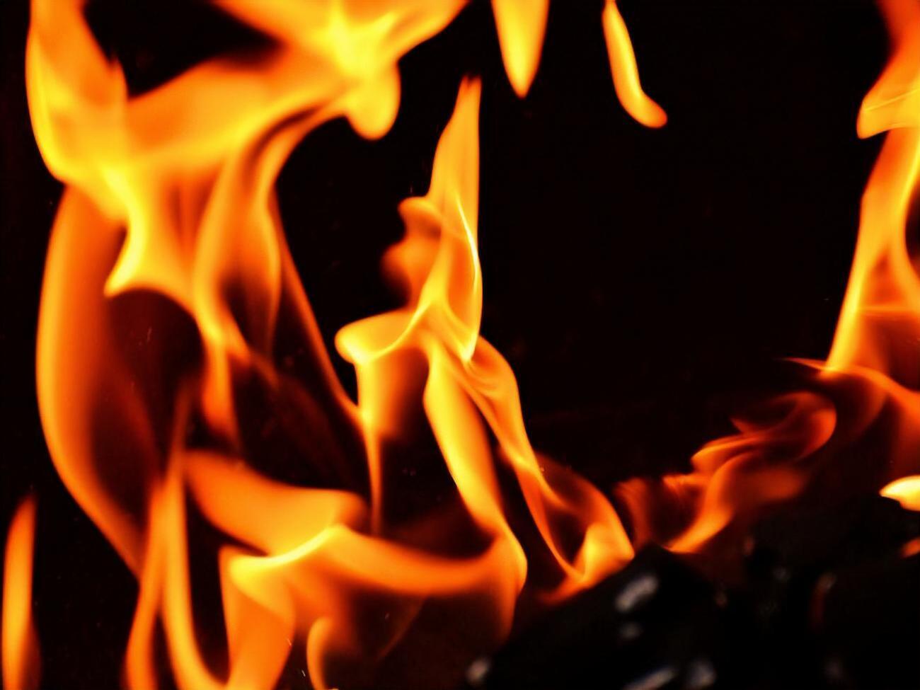 В результате пожара погибли шесть человек