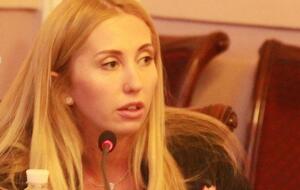 Олена Костенко: Наприклад, зазначається, що є в компанії 15 виконробів, але їхні особисті дані відсутні – стоїть пробіл
