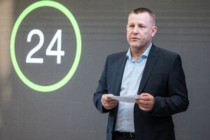 Крумханзл был назначен в начале 2018 года