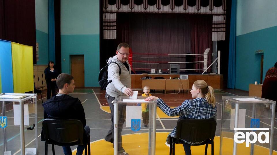 В останніх парламентських виборах брала участь 21 партія, зазначили у КВУ