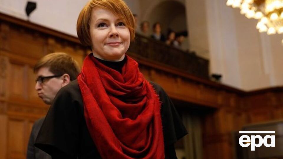 Елена Зеркаль: У меня есть большой недостаток как для дипломатов и политиков: я не вру. Могу не досказать, но не соврать. А когда сталкиваюсь с враньем – не могу смолчать и не сказать: это именно вранье