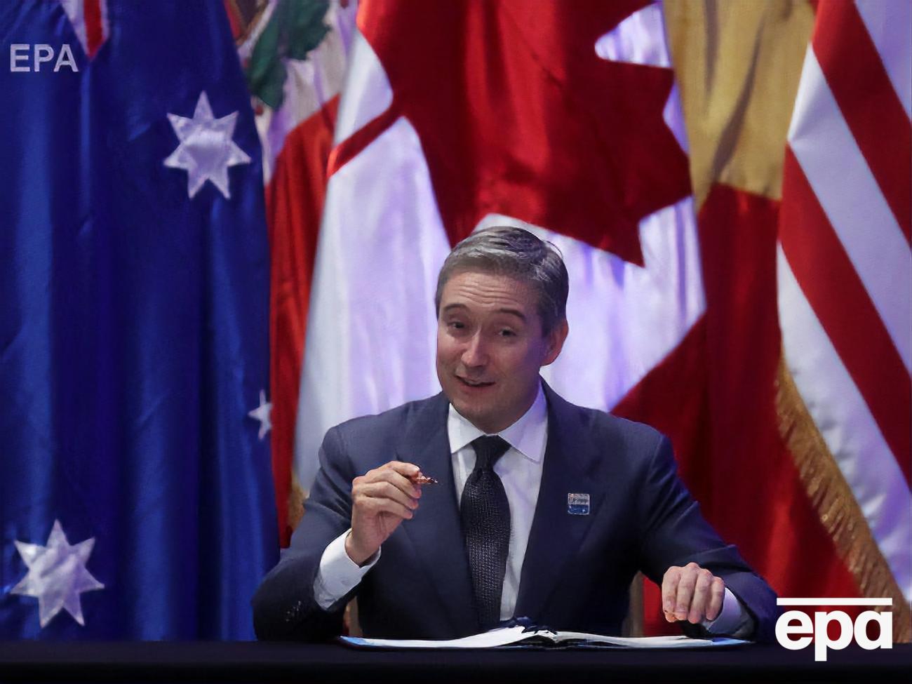 Шампань: В Иране создадут командный пункт для правительства Канады