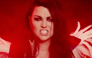 Солістка Evanescence: Вірші створюють відчуття, ніби ми разом протистоїмо могутній силі, яка хоче відірвати нас одне від одного