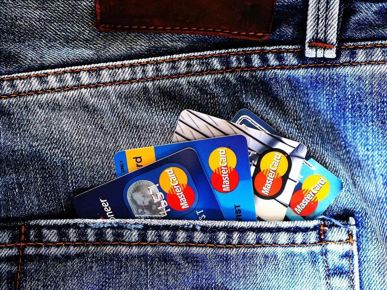 International Bank Account Number&nbsp;&ndash; это стандартная система&nbsp;банковского счета&nbsp;в государствах Евросоюза