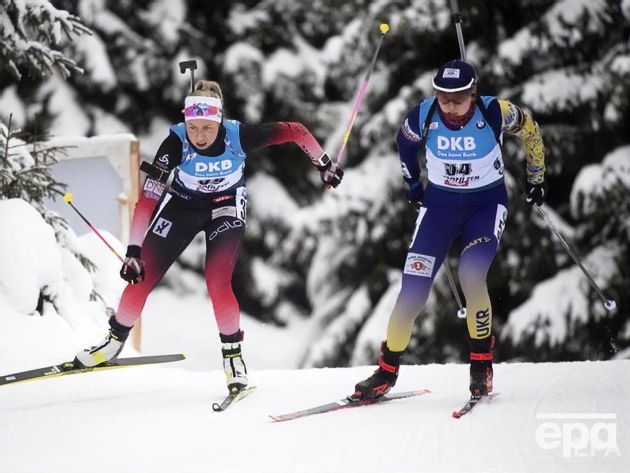 Блашко (праворуч) повернулася у збірну України