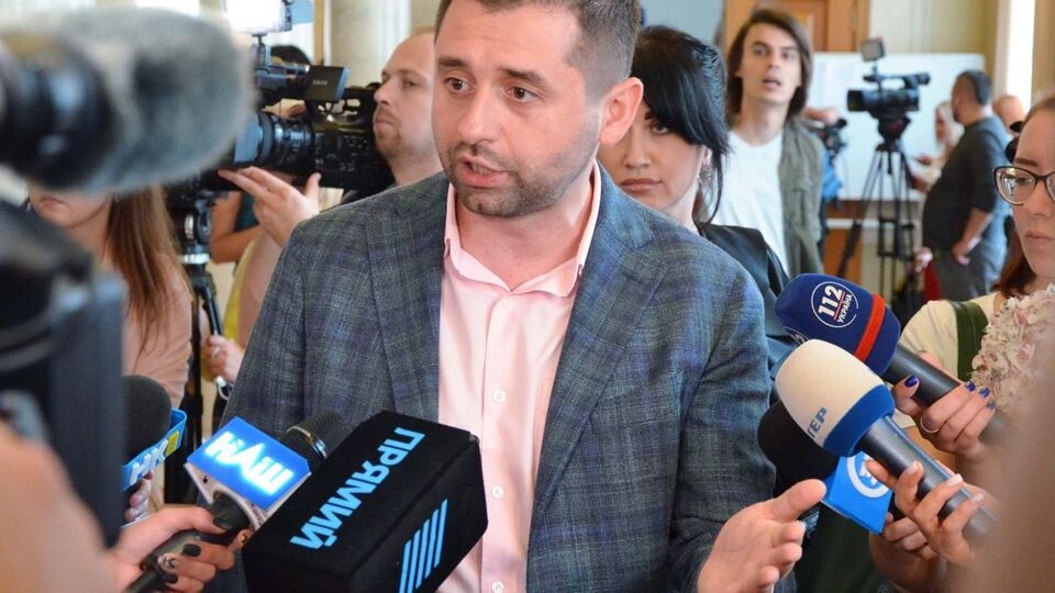 Арахамія: Зараз ми плануємо проголосувати всі законопроєкти, які є на часі