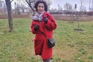 Матвеева: Иду, думаю о хорошем, сумка через плечо болтается чуть сзади. И вдруг буквально задницей чувствую в этой сумке странное шевеление