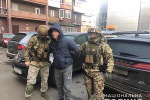 Чоловіка затримали сьогодні