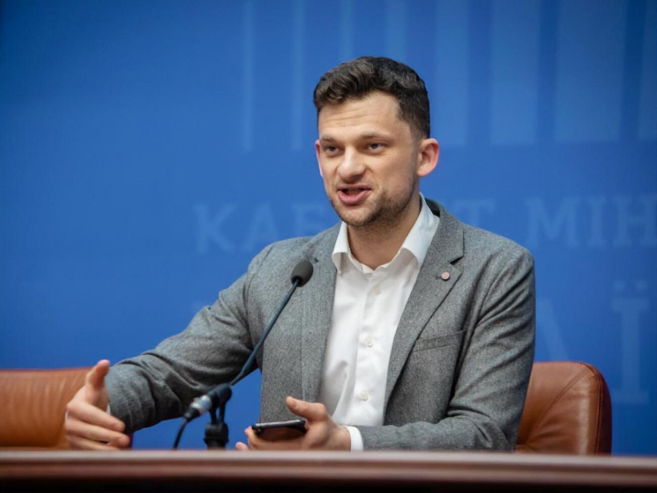 По словам Дубилета, на сайте правительства будут сообщать об эффективности работы чиновников