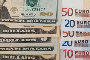 НБУ установил официальный курс гривны к иностранным валютам на 16 января