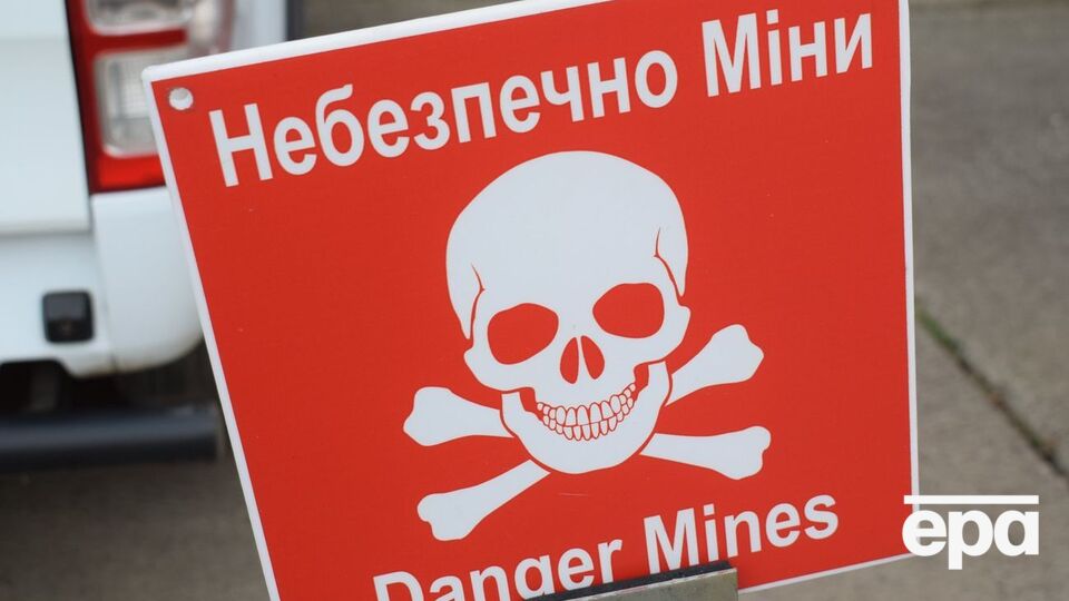 Мальчик нашел похожий на трубку предмет длиной 10 см и принес его домой, где тот позже взорвался