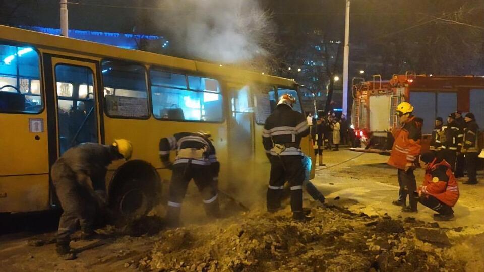 "Киевтеплоэнерго" заменило весь участок поврежденного трубопровода длиной 23 м