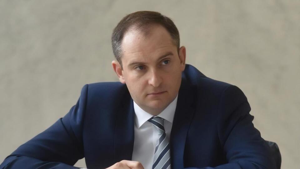 Сергей Верланов: Создается горячая антикоррупционная линия, куда каждый, кто располагает информацией о незаконных действиях сотрудников налоговой, сможет сообщить об известных ему фактах