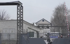 Правозащитники считают, что администрация колонии ввела особый режим, чтобы скрыть от общественности пытки в учреждении