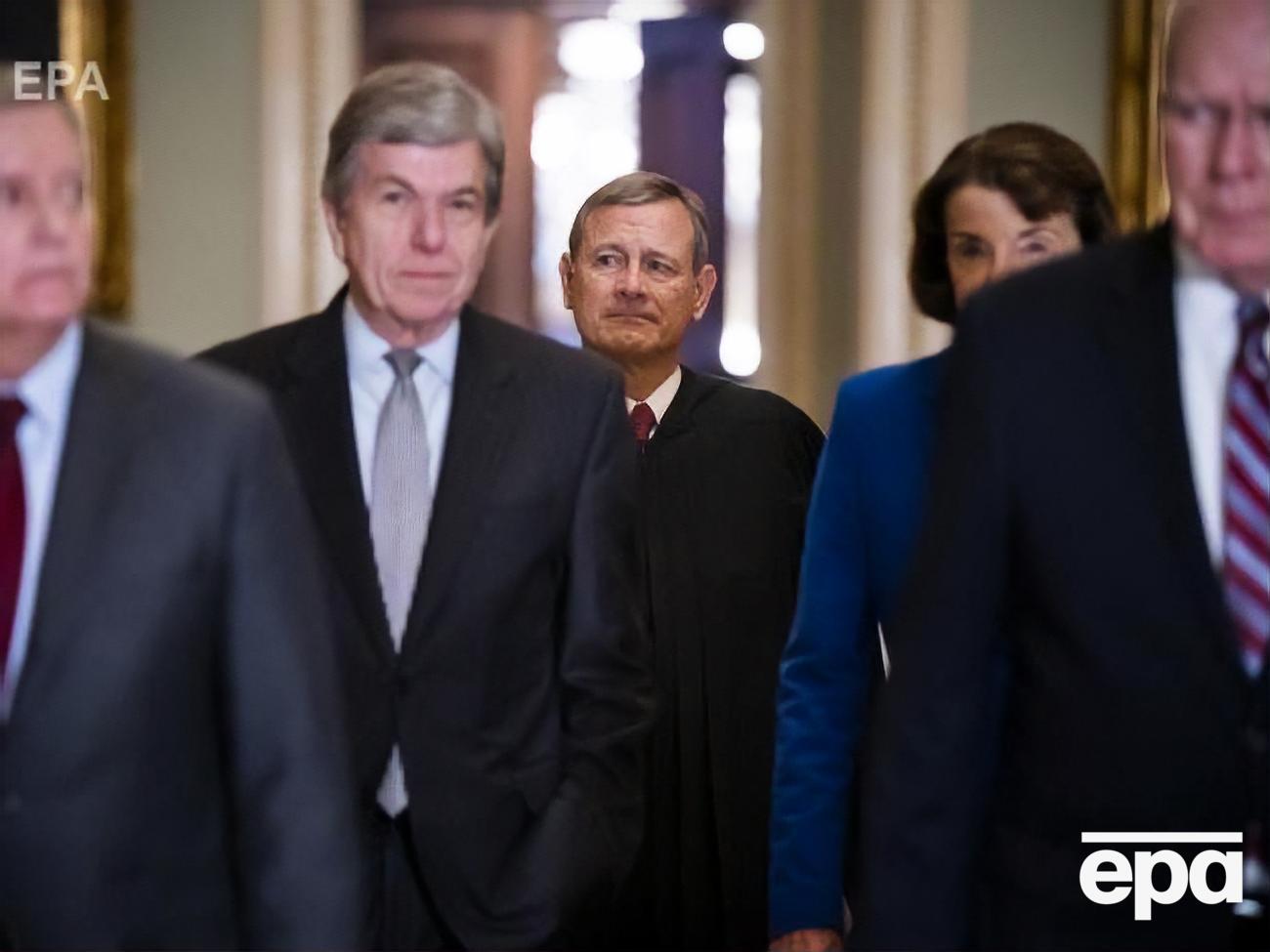 Председательствовать на процессе будет глава Верховного суда Джон Робертс