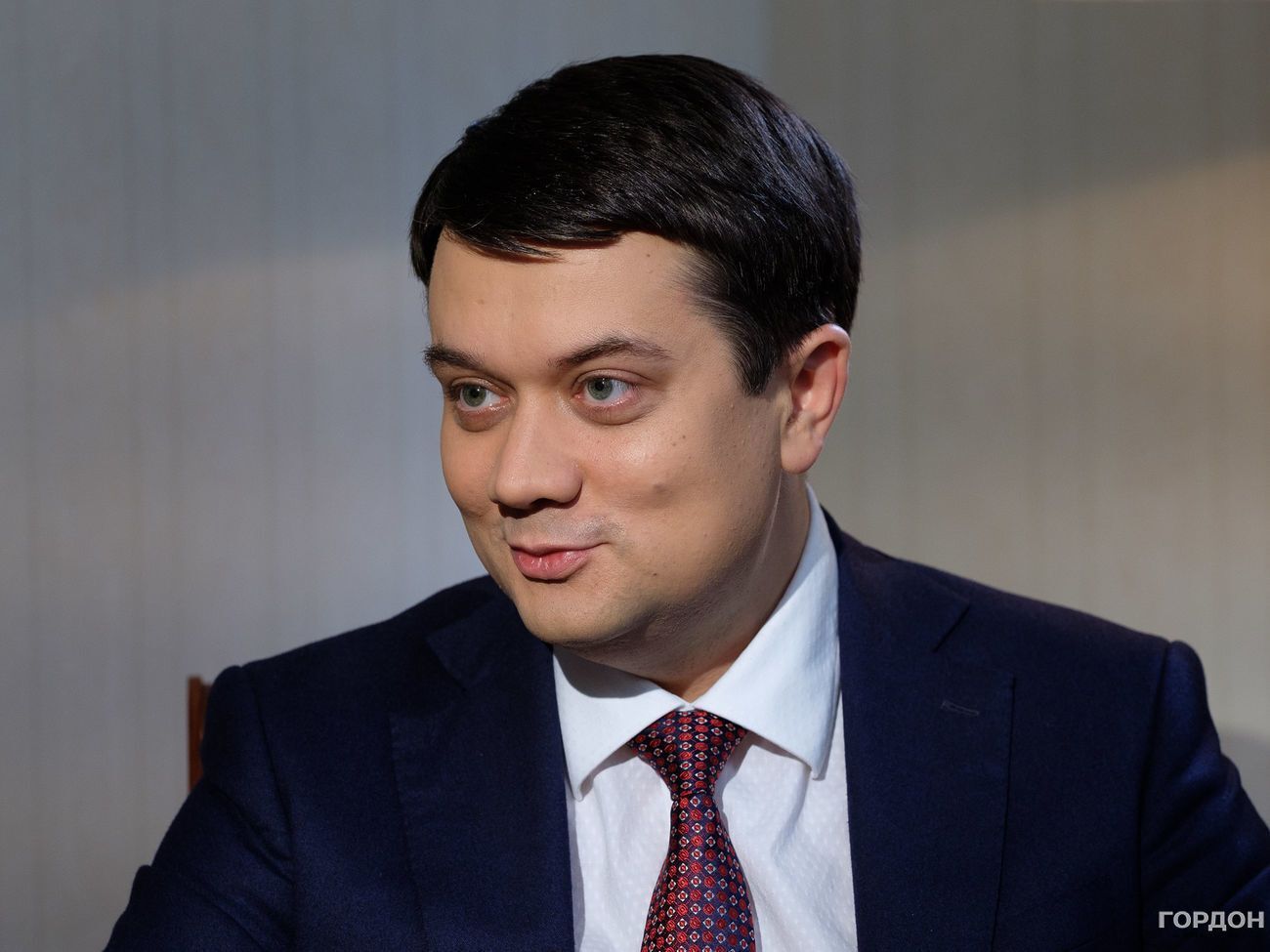 Разумков: Ко мне подходили: знаешь, 91-е (или 97-е) место в списке продано. А я отвечал: еще сам до конца не понимаю, кто будет на 91-м, а кто на 97-м месте… Если сказать раньше, то от такого счастья язык не всегда за зубами держится