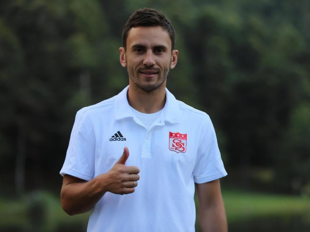 Рибалка грає за "Сівасспор" із вересня 2017-го