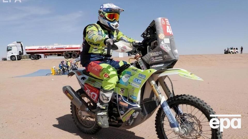 Стравер упал с дюны на скорости 50 км/час